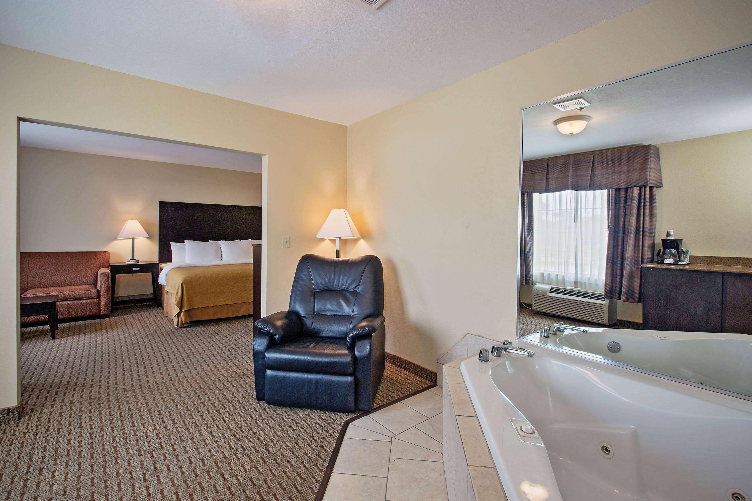 La Quinta By Wyndham Morgan City Εξωτερικό φωτογραφία